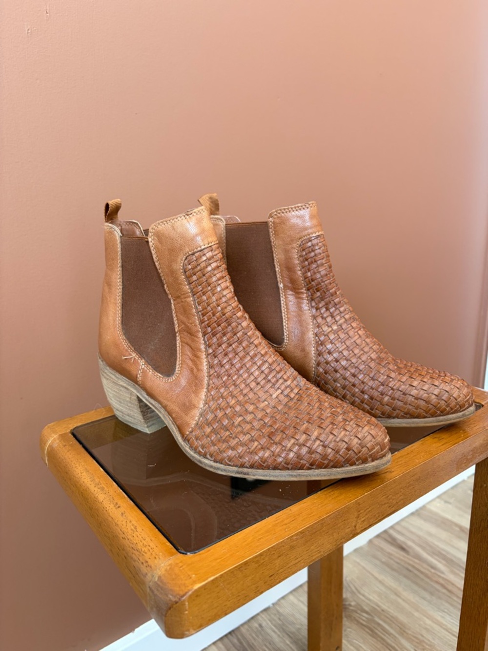 Skyller Woven Leather Chelsea Booties Tan Size 8